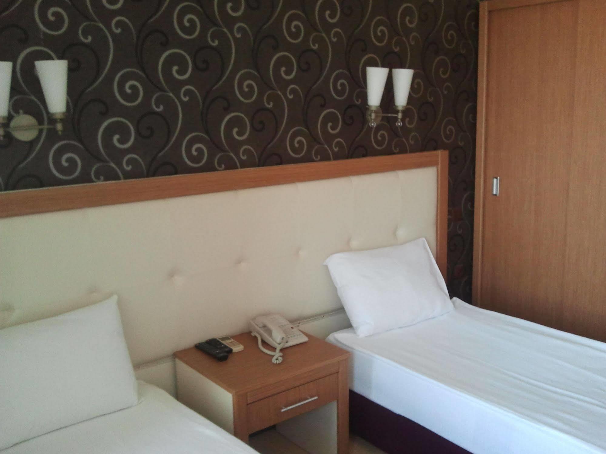 Hotel Kocaman İzmir Luaran gambar