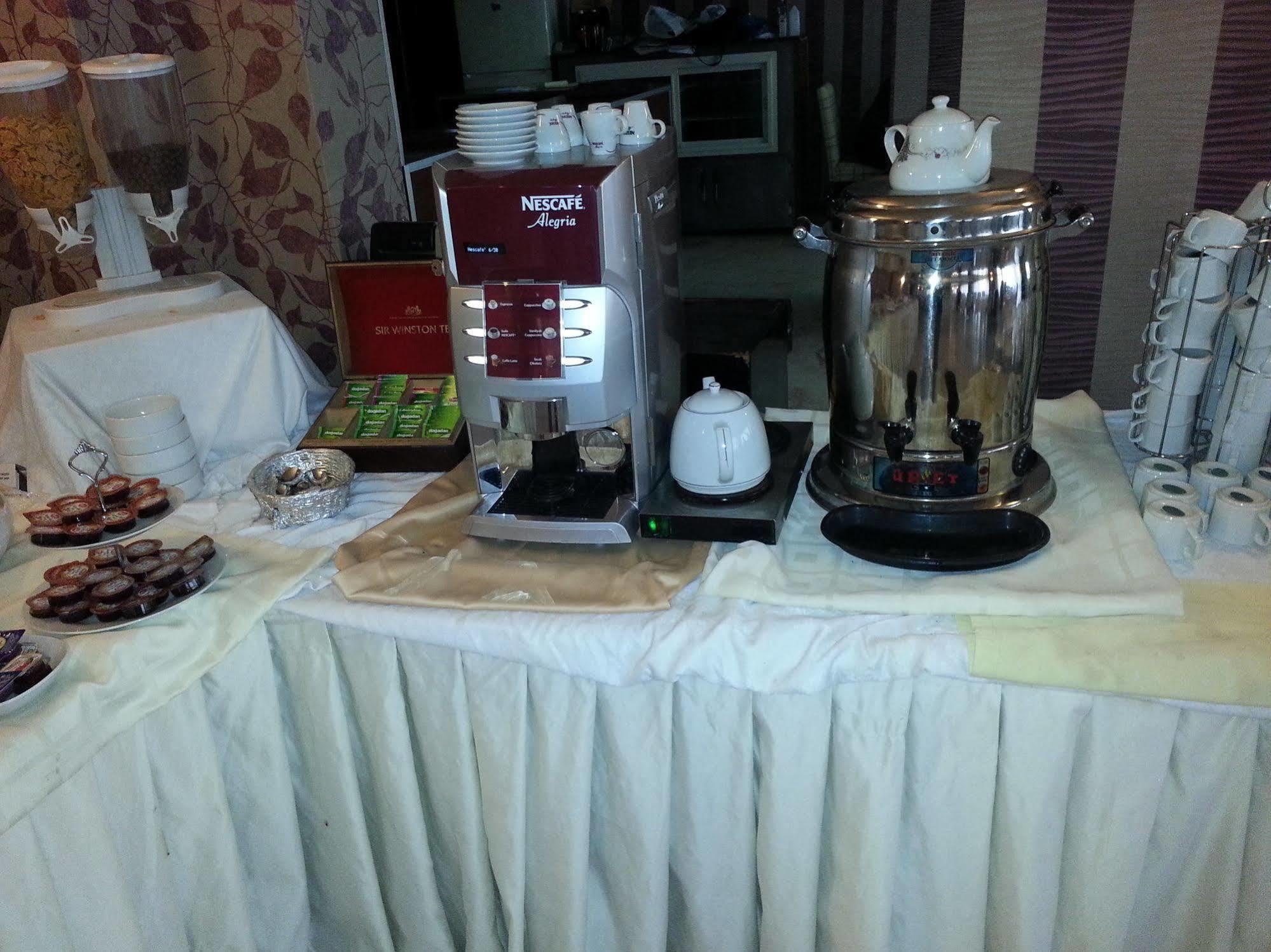 Hotel Kocaman İzmir Luaran gambar