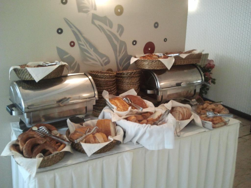 Hotel Kocaman İzmir Luaran gambar