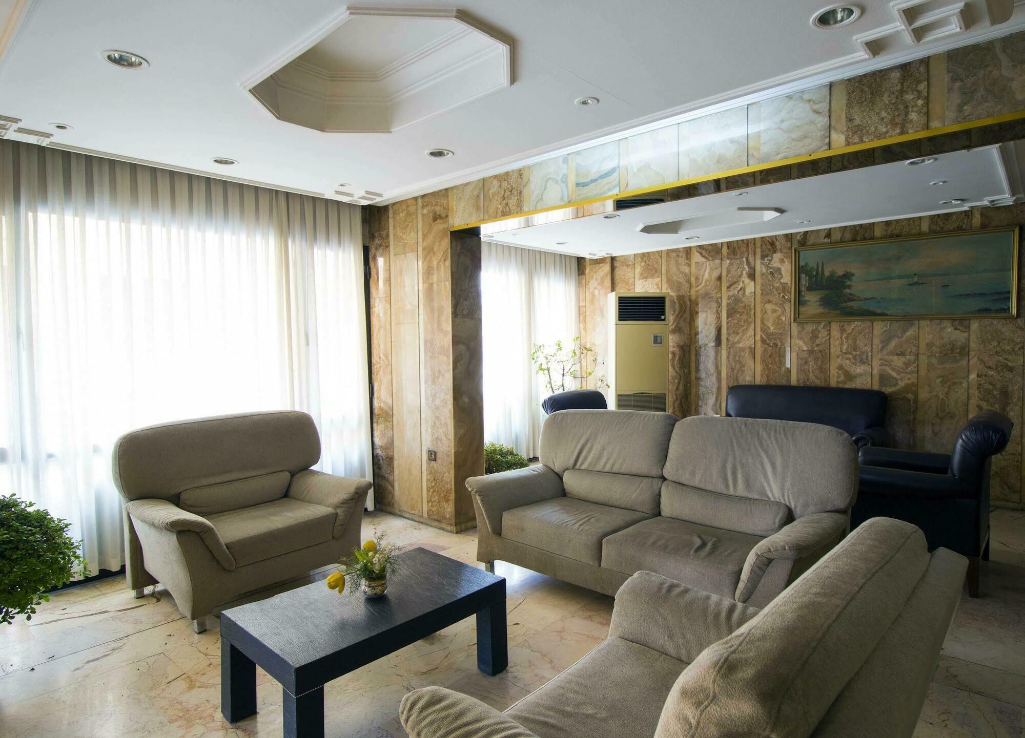 Hotel Kocaman İzmir Luaran gambar