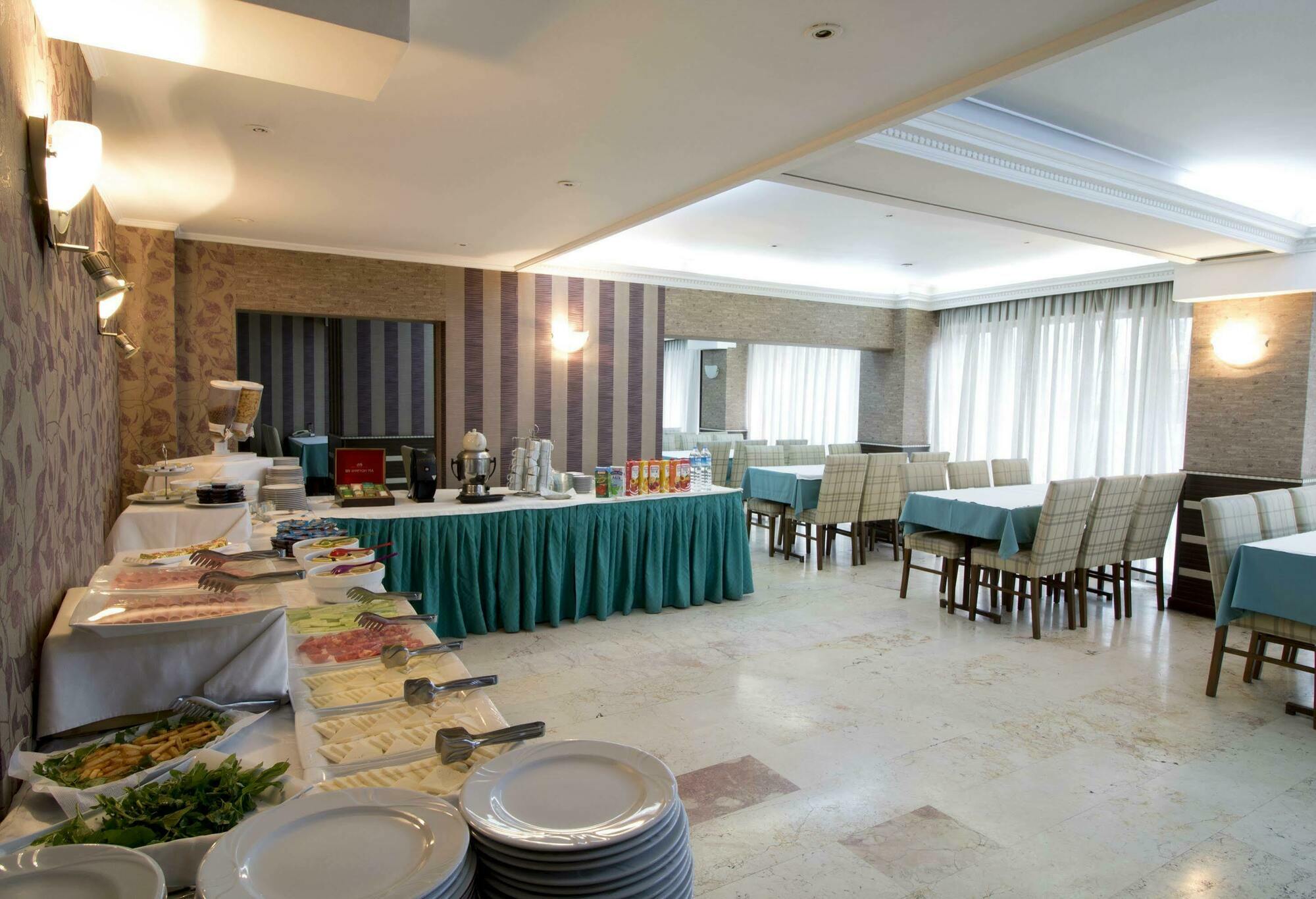 Hotel Kocaman İzmir Luaran gambar