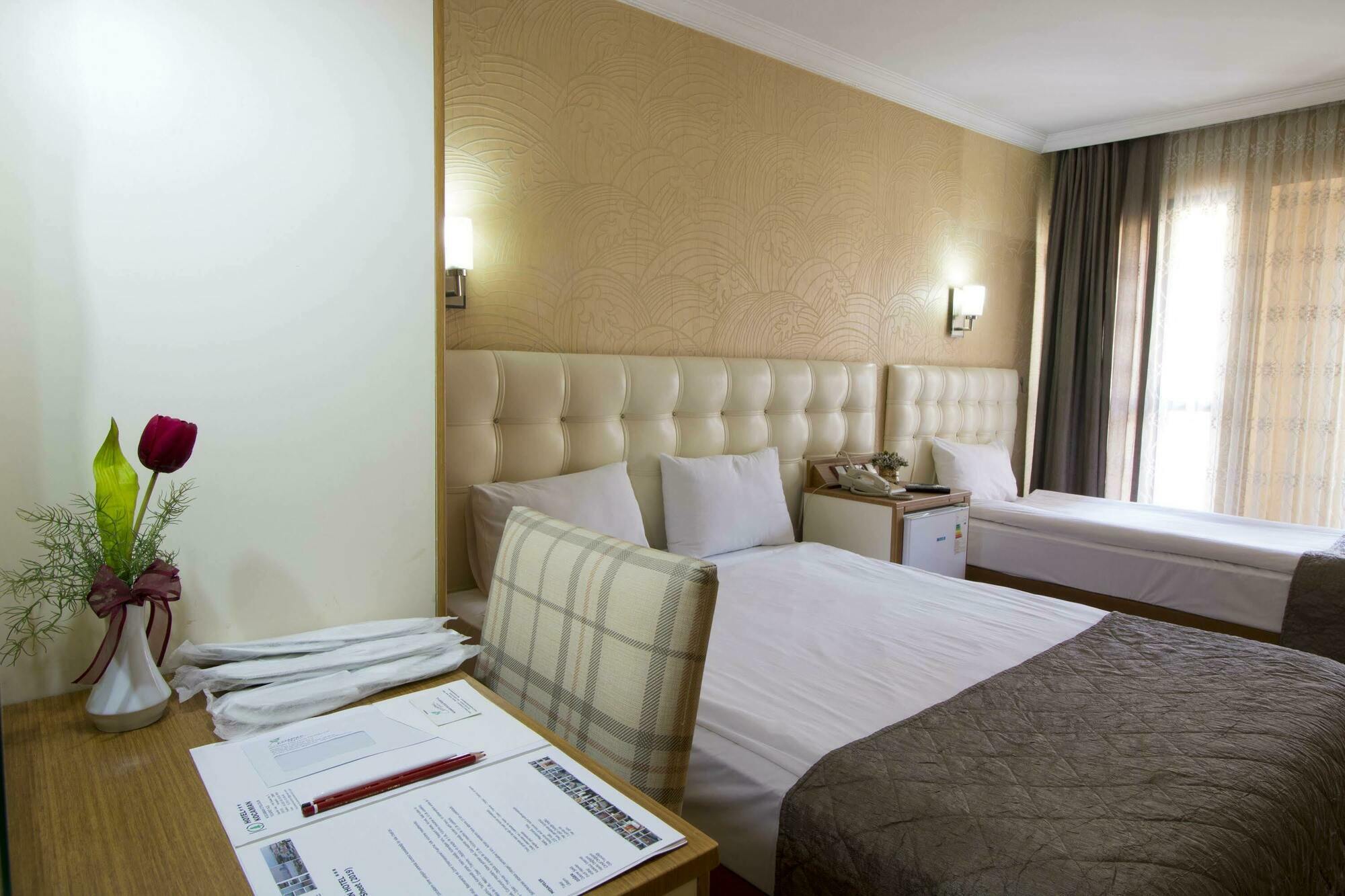 Hotel Kocaman İzmir Luaran gambar