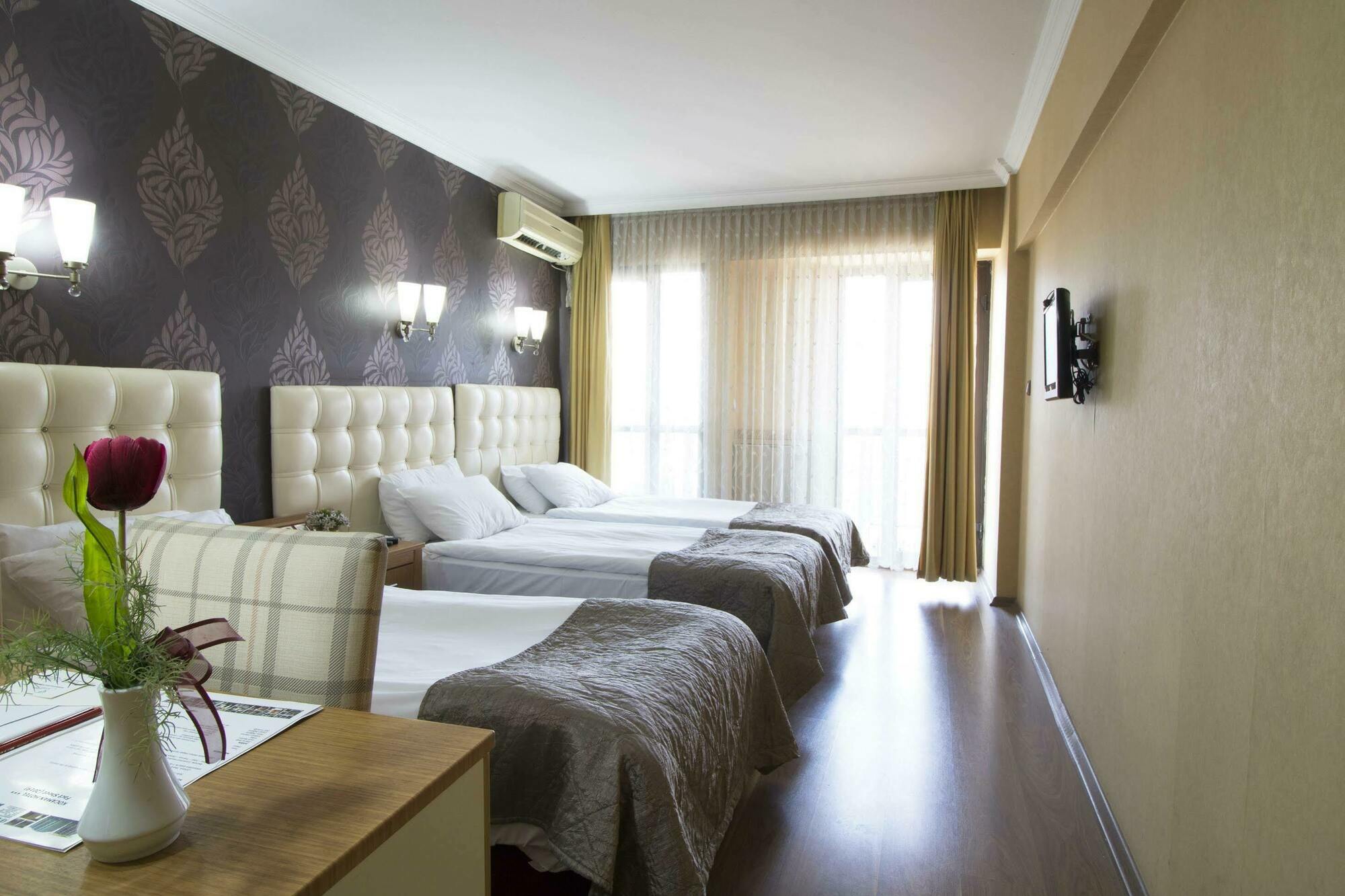 Hotel Kocaman İzmir Luaran gambar